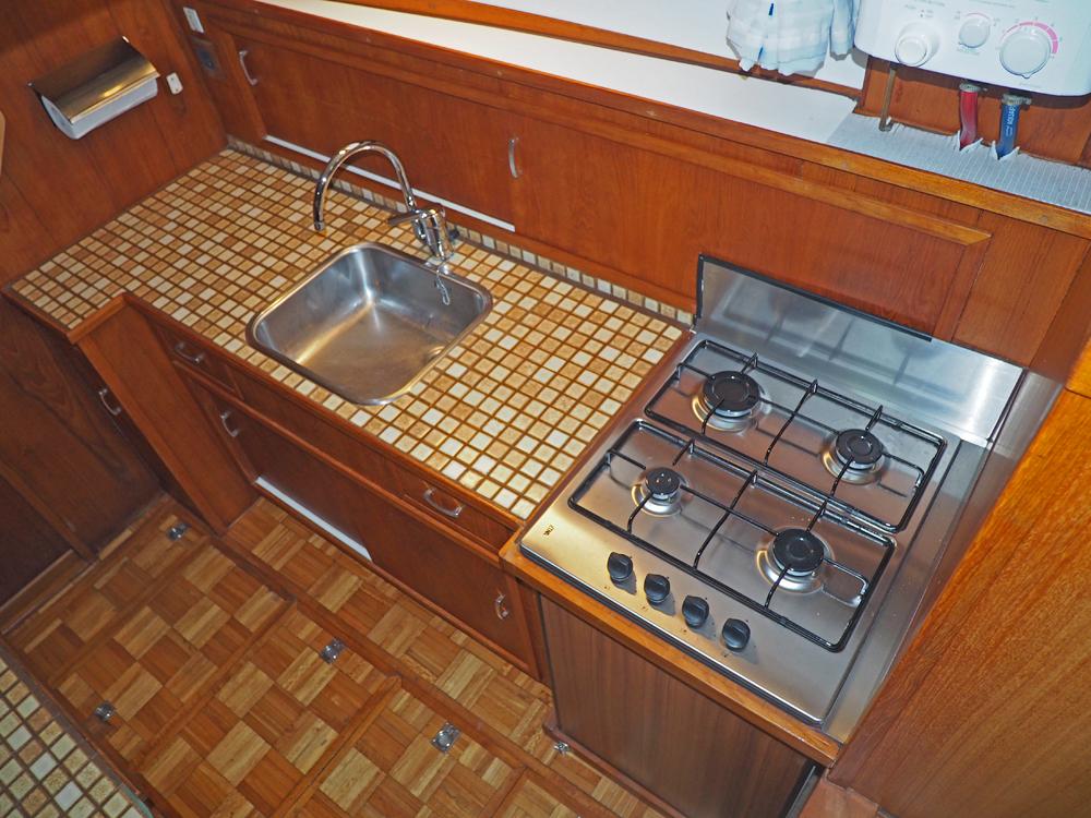 Fore ship, Accommodation